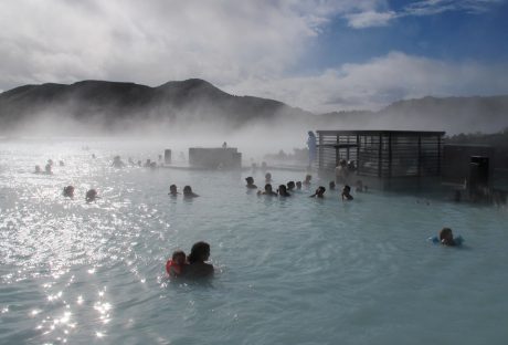 La Laguna Azul ( Blue Lagoon ) en Islandia